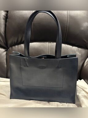 Banana Republic Navy Blue Portfolio Structured Leather Tote Bag Purse